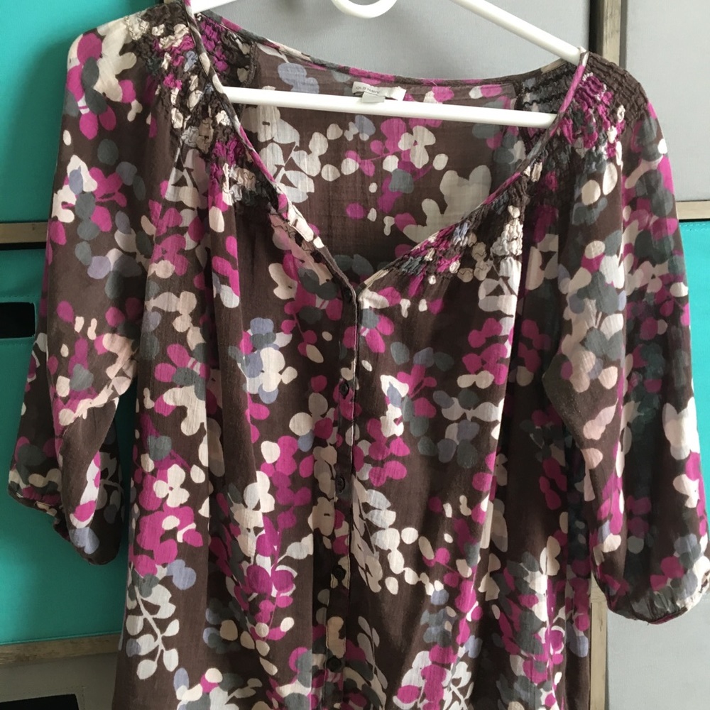 Old Navy 3/4 sleeve blouse!  Brown & purple multi!